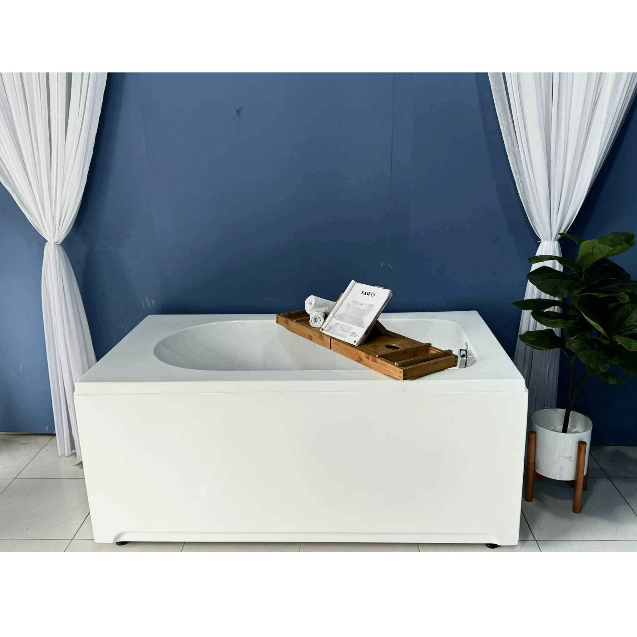 Bồn tắm ngâm đặt sàn SAWO SW4714