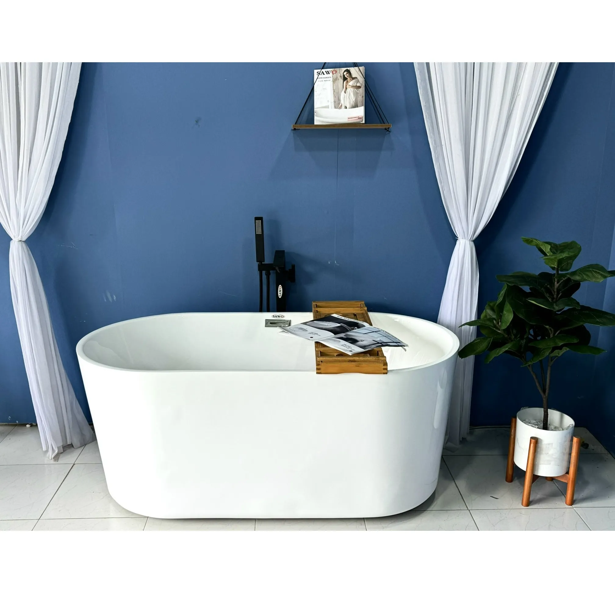 Bồn tắm ngâm đặt sàn hình oval cạnh thẳng SAWO SW5715-CT