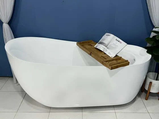 Bồn tắm ngâm đặt sàn hình cá heo SAWO SW5717-CH