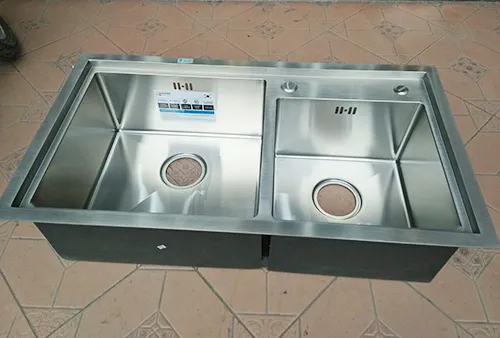 Chậu rửa bát Sobisung SB-8245-T